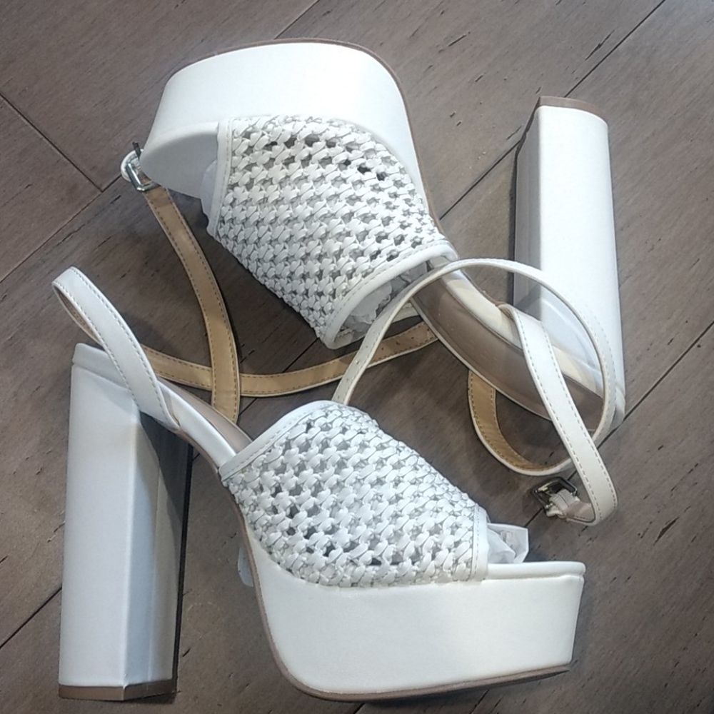 SOLD White Platform Faux Leather Heels - Picture 3 of 8